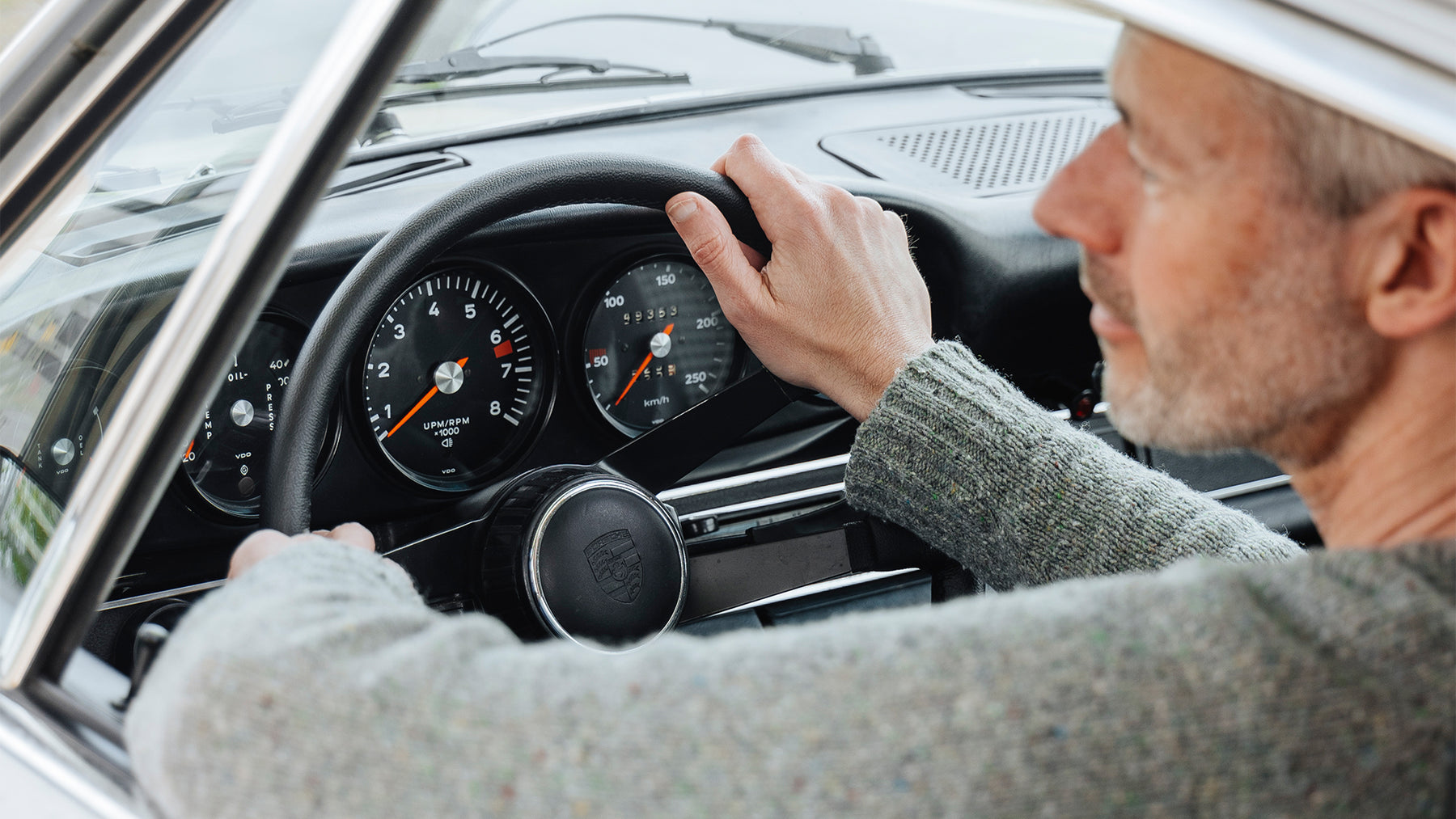 Monochromatic second image