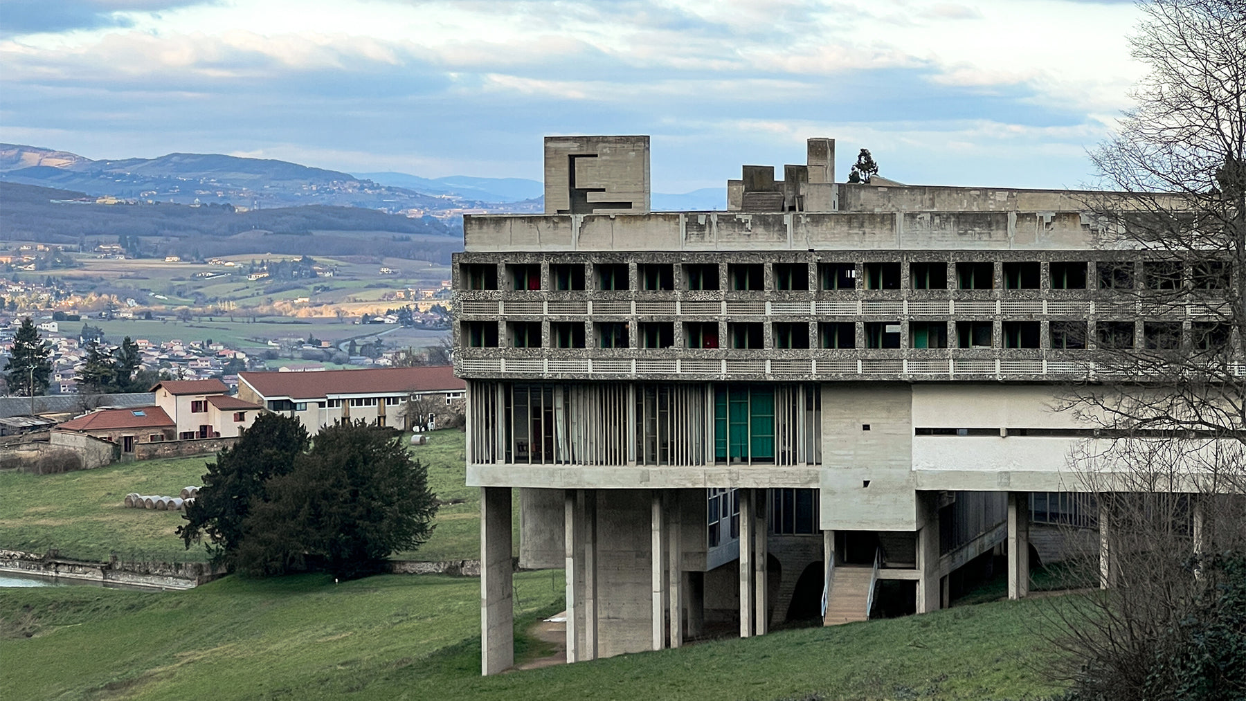 La Tourette second image