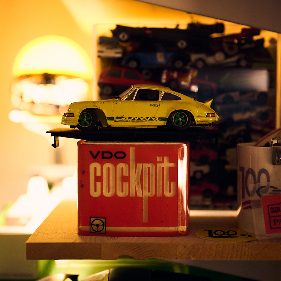 Le Collectionneur image text 2 image