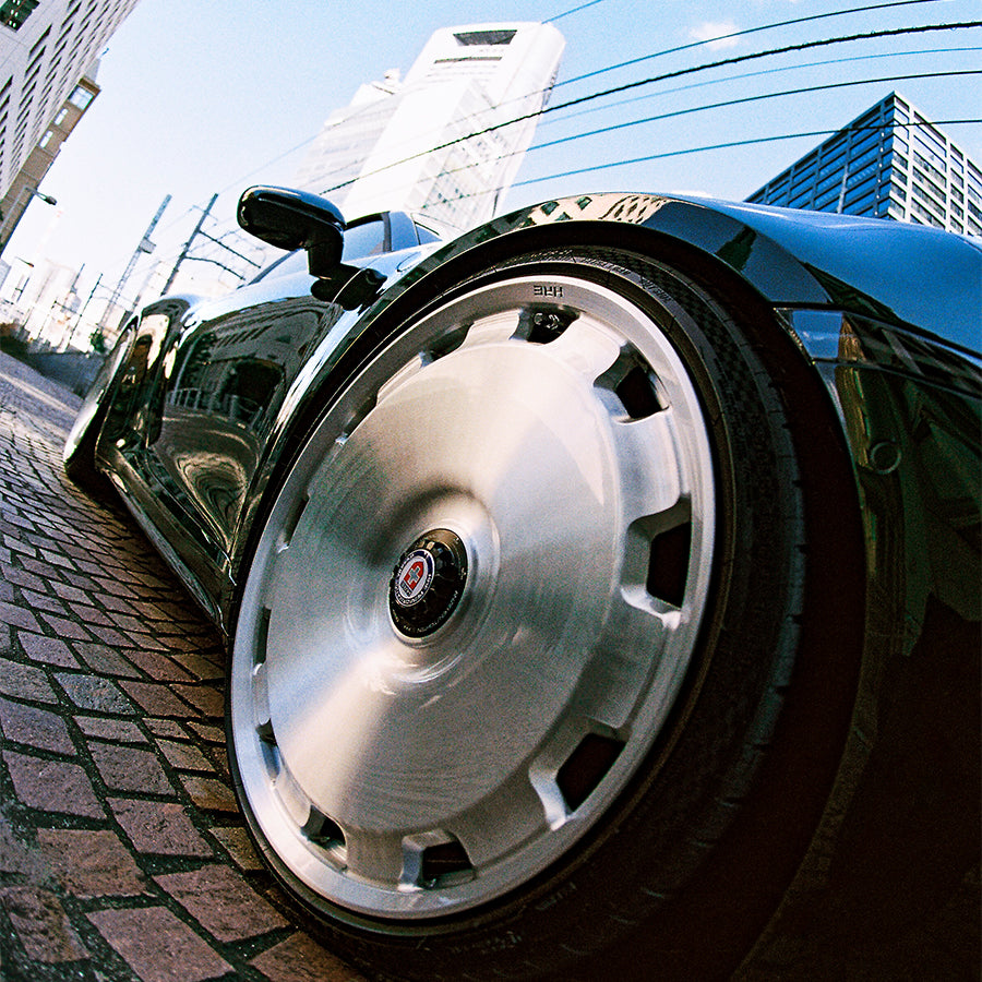 Peak Tokyo Targa image text 1 image