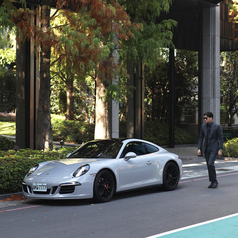 The Tailor’s Porsches image text 1 image