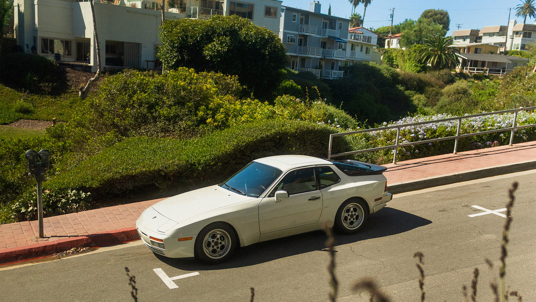 A 944 Odyssey fifth image