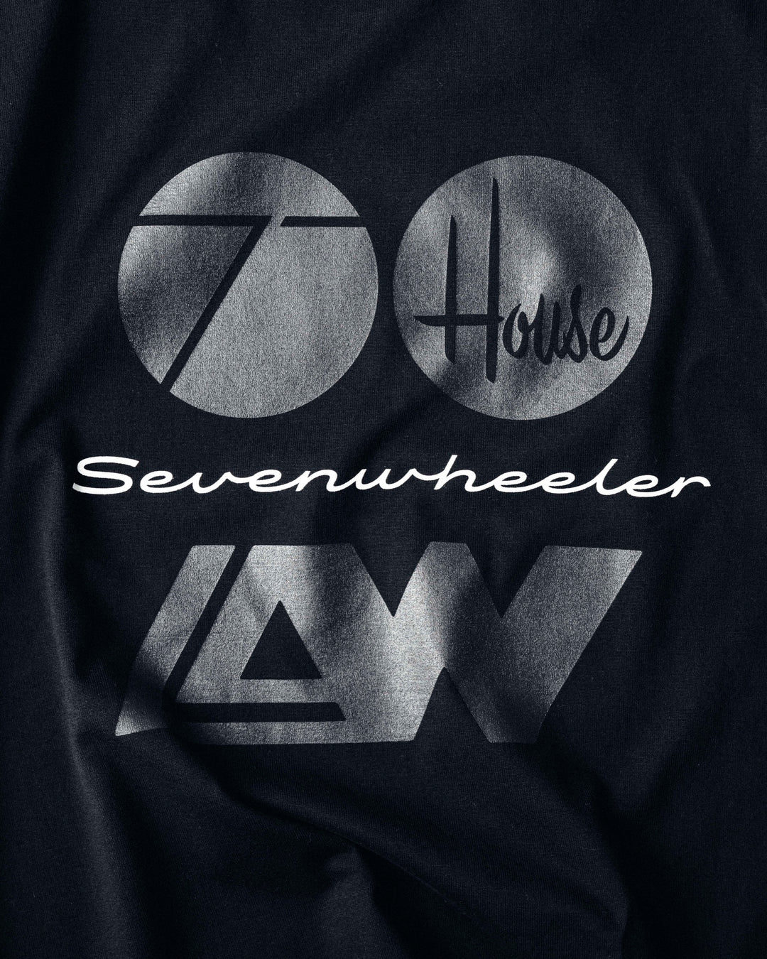 Sevenwheeler Badge Crest T-Shirt Black